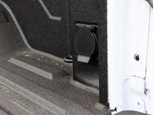 New 2026 GMC Sierra 2500 SLT w/ SLT Premium Package image 7