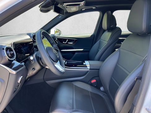 Certified 2026 Mercedes-Benz GLC 300 4MATIC image 11