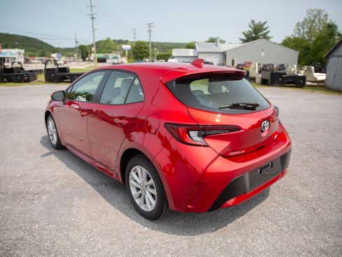 Used 2025 Toyota Corolla SE image 5