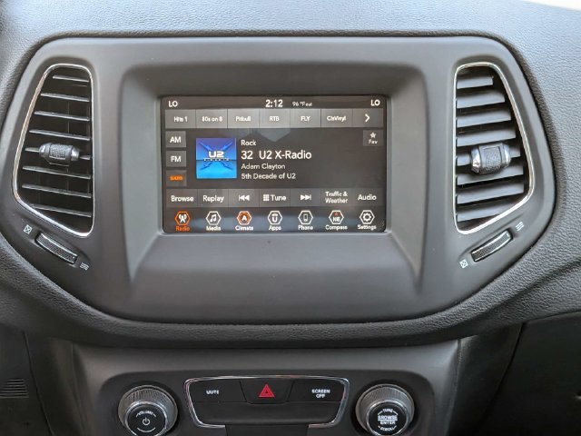 Used 2019 Jeep Compass Latitude w/ Popular Equipment Group FWD image 17