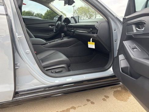New 2026 Honda Accord EX-L image 8