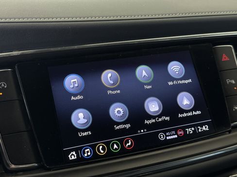 Used 2024 Buick Enclave Premium image 63