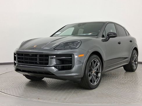 New 2026 Porsche Cayenne Coupe image 1
