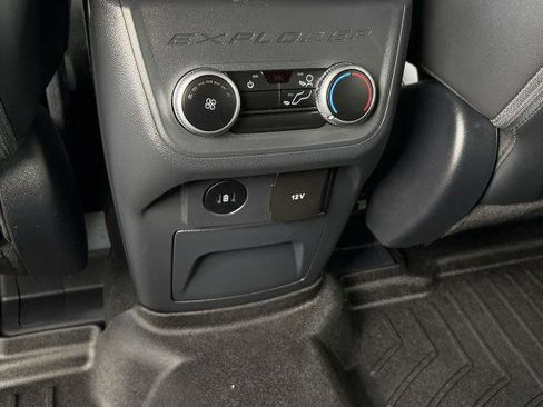 Certified 2025 Ford Explorer ST-Line RWD image 22