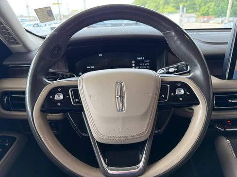 Used 2021 Lincoln Aviator Reserve w/ Equipment Group 201A AWD/4WD image 19