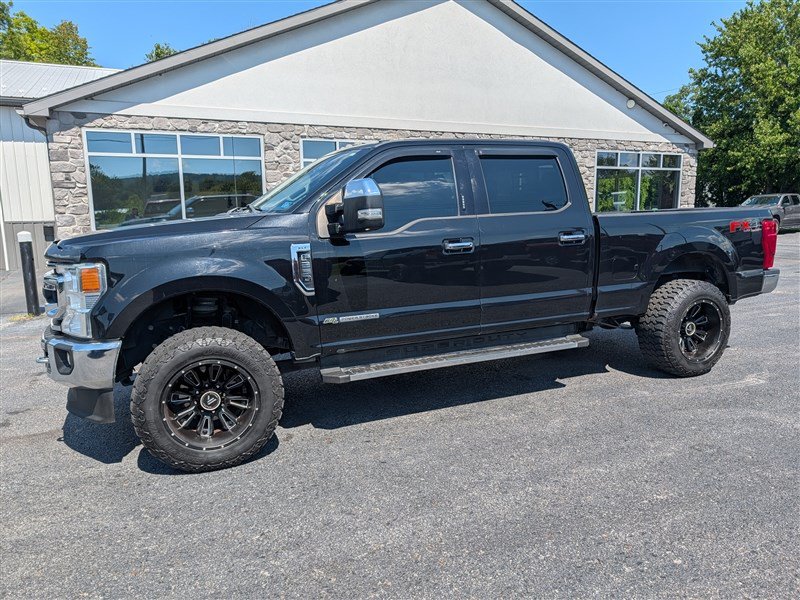 Used 2022 Ford F250 XLT w/ XLT Premium Package AWD/4WD image 3