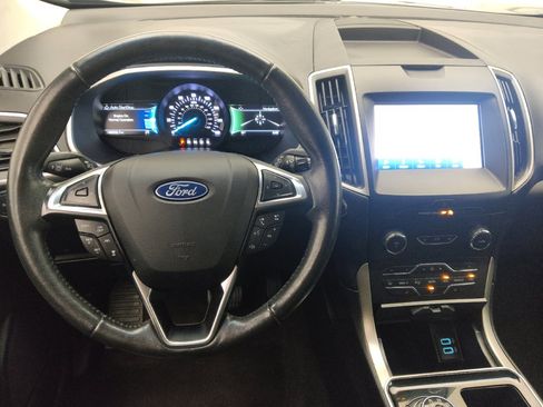 Used 2020 Ford Edge SEL w/ Convenience Package FWD image 22