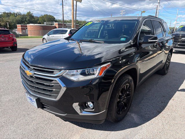 Used 2019 Chevrolet Traverse LT w/ LPO, Cargo Package AWD/4WD image 3