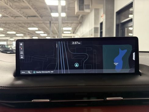 Used 2024 Genesis GV70 2.5T Sport Prestige w/ Sport Prestige Package image 12