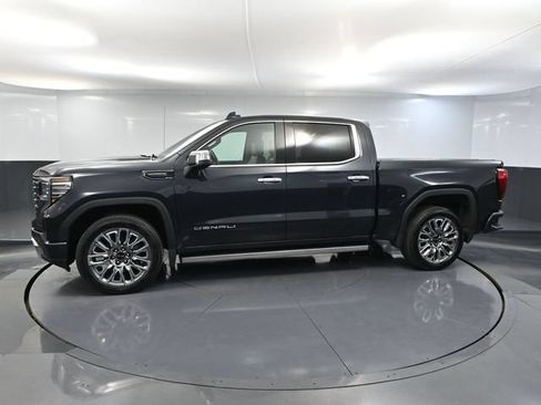 Used 2023 GMC Sierra 1500 Denali Ultimate AWD/4WD image 12