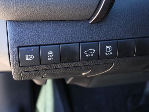 Used 2023 Toyota Camry LE image 19