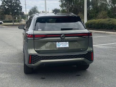 New 2026 Volkswagen Tiguan SE R-Line image 7