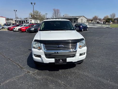 Used 2009 Ford Explorer XLT image 8