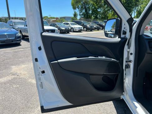 Used 2016 RAM ProMaster City Tradesman w/ Rear Back-up Camera Group FWD image 14