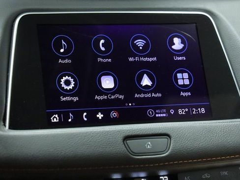 Used 2023 Cadillac XT4 Sport image 16