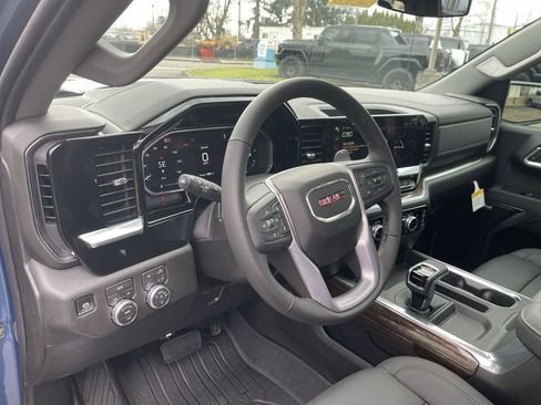 New 2026 GMC Sierra 1500 Elevation w/ Elevation Premium Package AWD/4WD image 10