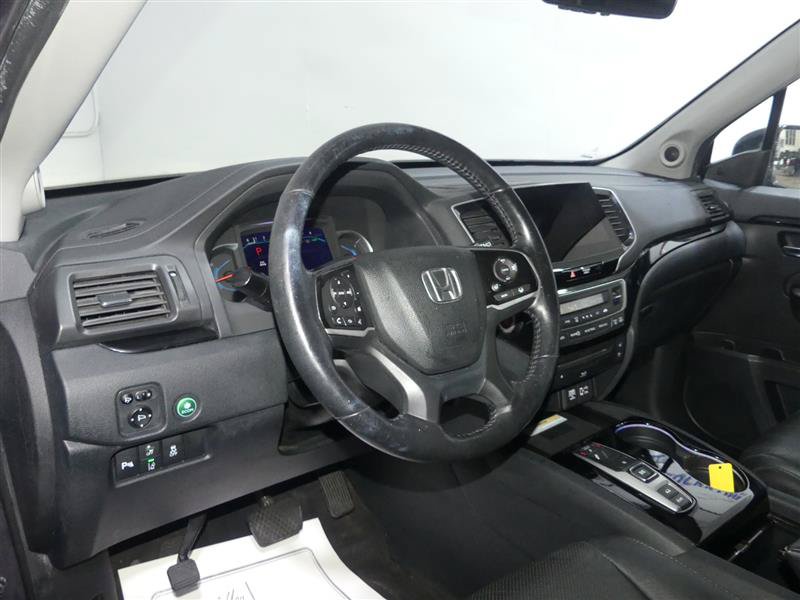 Used 2020 Honda Pilot Elite image 23
