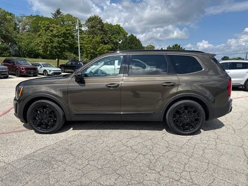 Used 2021 Kia Telluride SX w/ SX Prestige Package AWD/4WD image 6