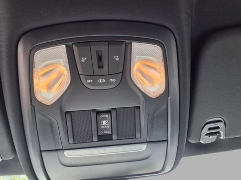 Used 2022 RAM 1500 Big Horn image 15