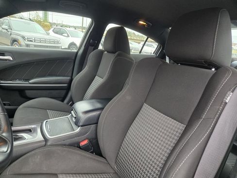 Used 2023 Dodge Charger GT image 8