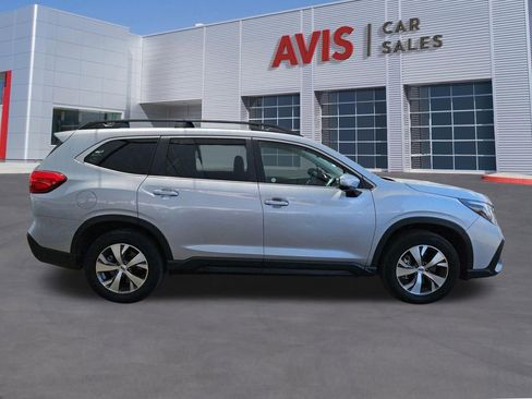 Used 2025 Subaru Ascent Premium AWD/4WD image 7