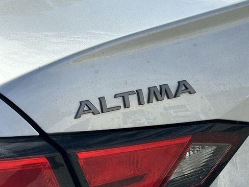 Used 2024 Nissan Altima 2.5 SR image 5