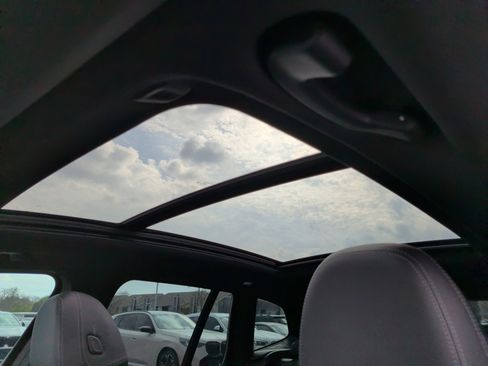 Certified 2024 BMW X3 M40i w/ Premium Package image 31