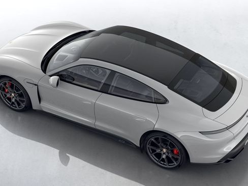 Certified 2024 Porsche Taycan GTS AWD/4WD image 2