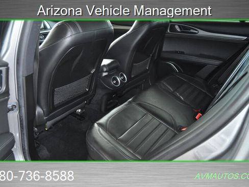 Used 2018 Alfa Romeo Stelvio Ti Sport image 25