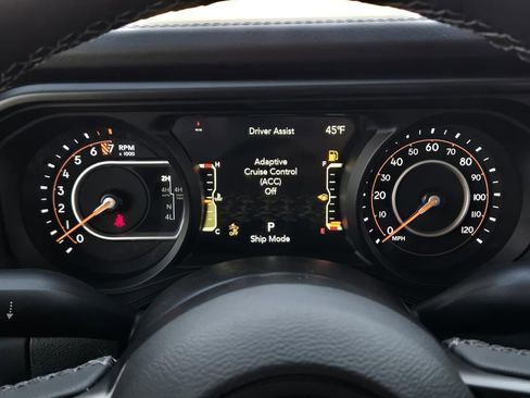 New 2025 Jeep Gladiator Rubicon image 21