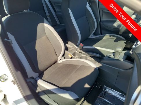 Used 2025 Nissan Versa S FWD image 19