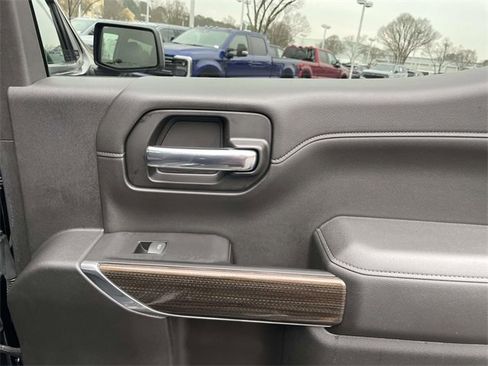 Used 2022 Chevrolet Silverado 1500 RST image 23