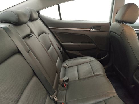 Used 2017 Hyundai Elantra Limited w/ Limited Tech Package 04 image 19