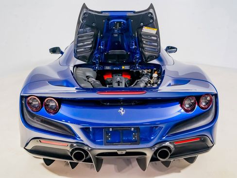 Used 2023 Ferrari F8 Tributo image 52