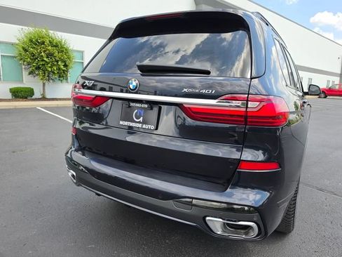 Used 2021 BMW X7 xDrive40i w/ M Sport Package AWD/4WD image 8