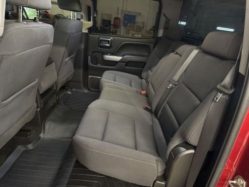 Used 2018 Chevrolet Silverado 2500 LT w/ LT Convenience Package AWD/4WD image 21