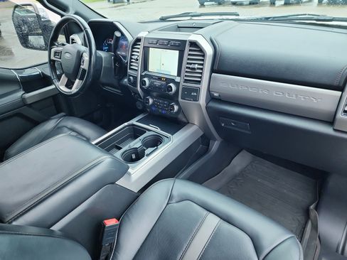 Used 2020 Ford F350 Platinum image 18