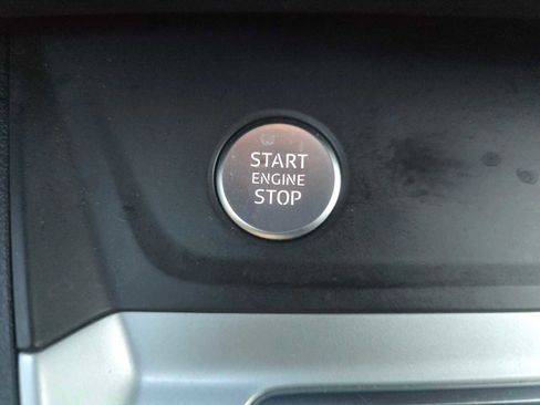 Used 2020 Audi Q3 2.0T Premium Plus w/ Premium Plus Package image 32