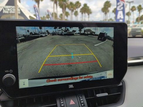 Used 2025 Toyota RAV4 Limited FWD image 21
