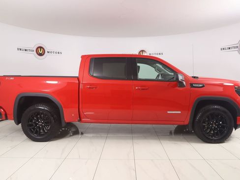 Used 2024 GMC Sierra 1500 Elevation w/ X31 Off-Road Package AWD/4WD image 2