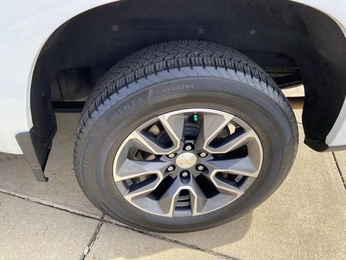 Used 2020 Chevrolet Silverado 1500 LT w/ All-Star Edition image 29