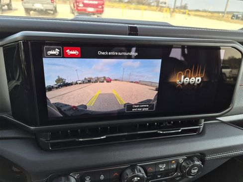 New 2026 Jeep Wrangler Unlimited Rubicon image 22