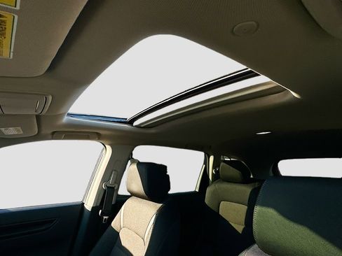 Used 2024 Honda CR-V EX image 21