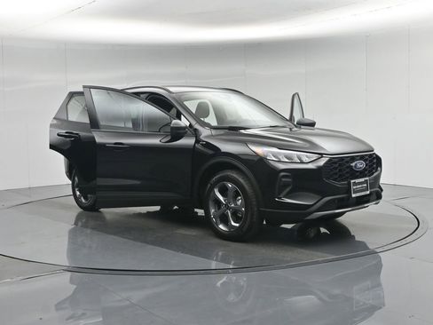 Used 2025 Ford Escape ST-Line image 33
