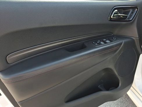 Certified 2022 Dodge Durango R/T w/ Blacktop Package AWD/4WD image 13