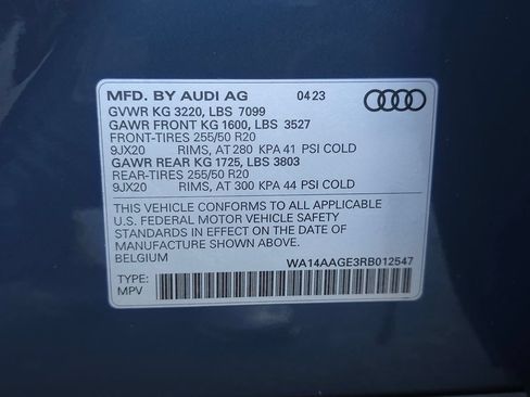 Used 2024 Audi Q8 e-tron Premium AWD/4WD image 63