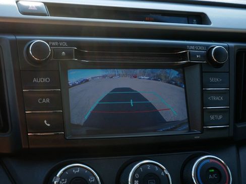 Used 2016 Toyota RAV4 LE image 23