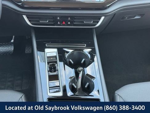 Certified 2025 Volkswagen Atlas SE AWD/4WD image 17