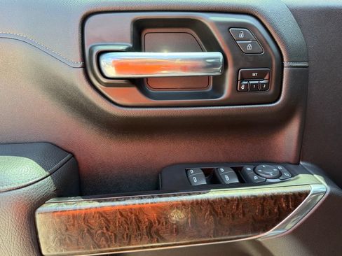 Used 2020 GMC Sierra 1500 Denali AWD/4WD image 43