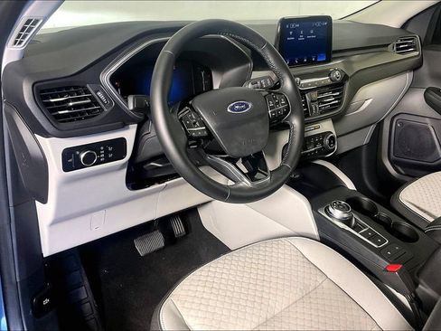 Used 2024 Ford Escape Active AWD/4WD image 15